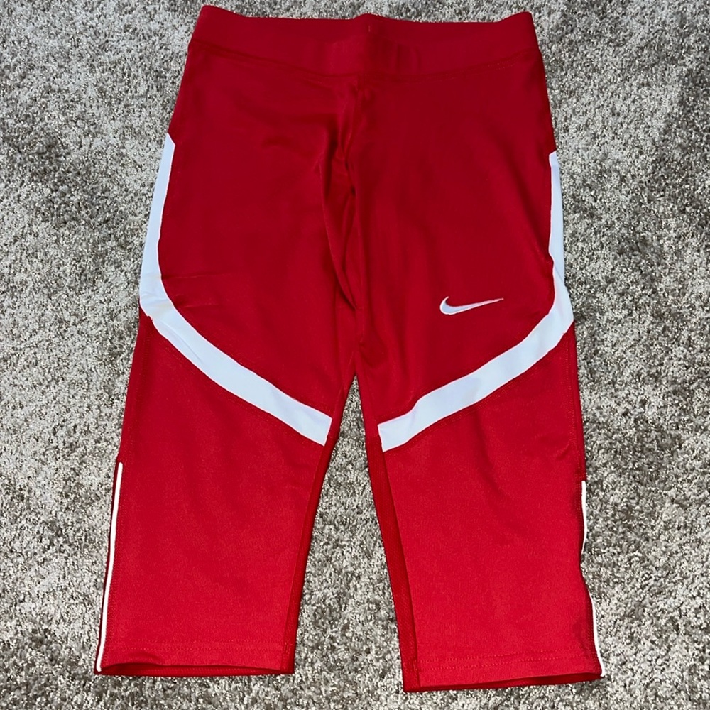 Nike Crop Leggings
